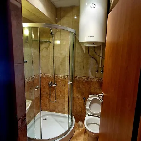 Jani Apartment *